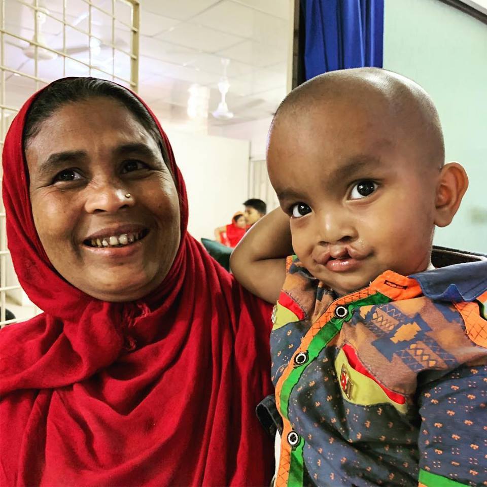 This Mum Happily Chatted In Her Native Tongue To Their Story Is Our Story As She Waited With Her Son For His Chance For Surgery