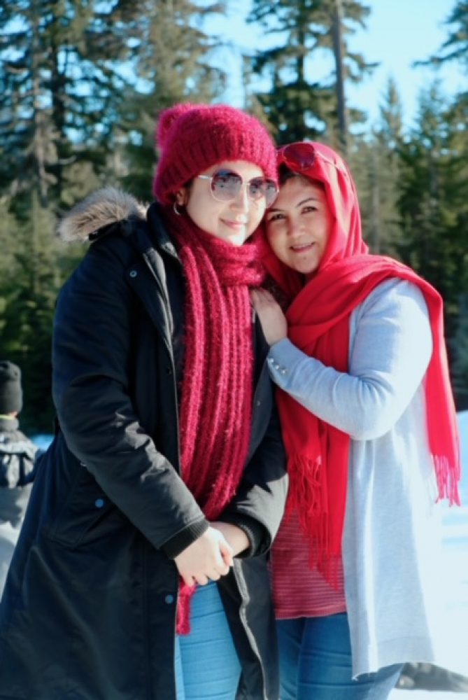 Marzia and Razia snow photo