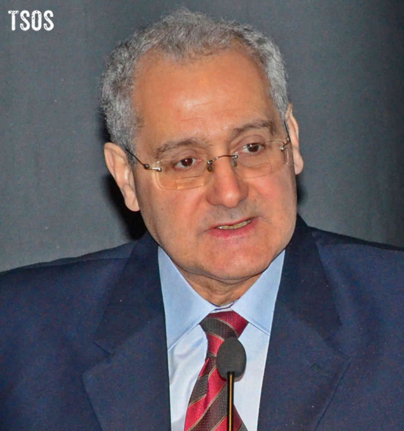 Dr  Abdul Nasser Kaadan Cu Copy